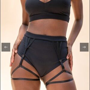 NWT Lunalae high waist strappy pole / dance shorts